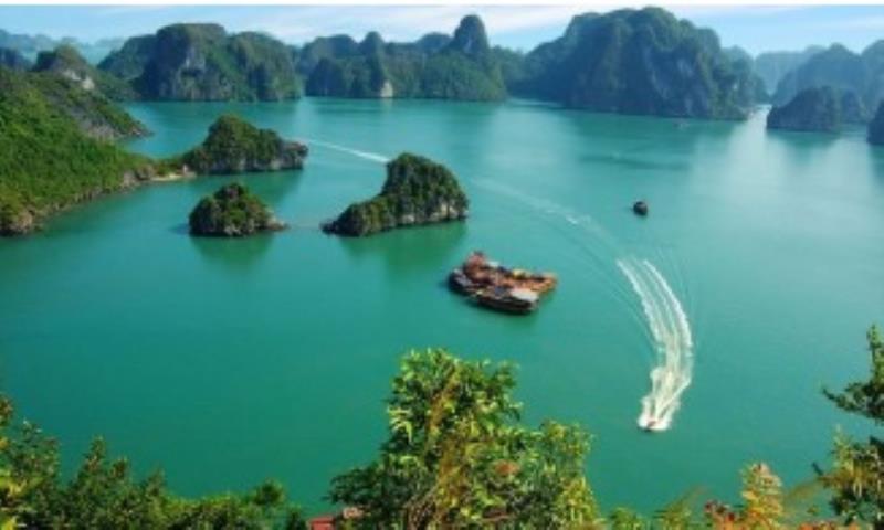 Vietnam Tour Package
